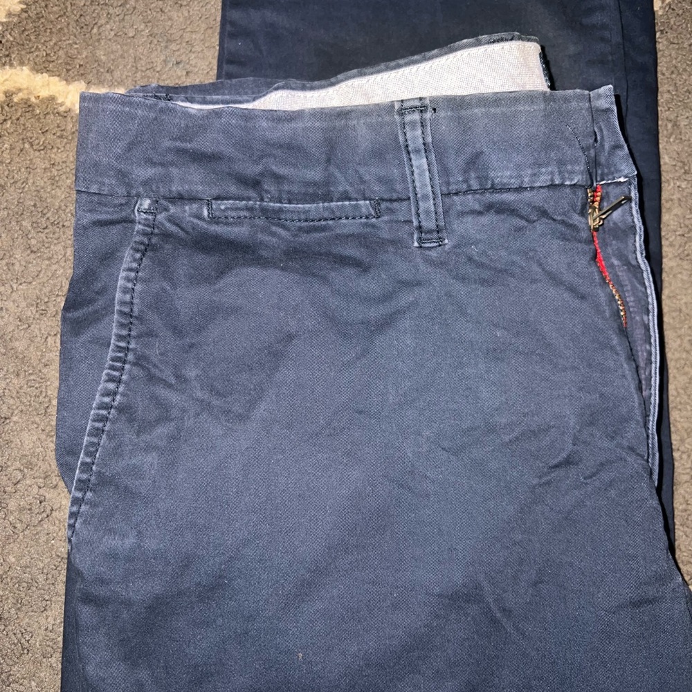 Tommy Hilfiger Mens Slim Fit Blue Chino Pants Size 33x32 - Picture 3 of 7